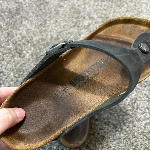 Black Leather Birkenstock Gizeh Size 38 - Picture 6 of 6